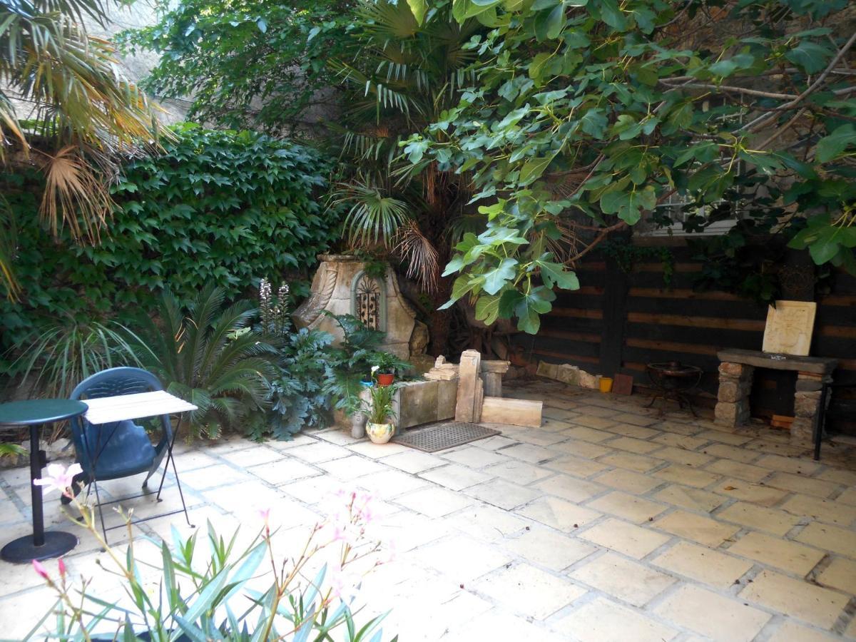 Canet  Logis De La Meschaussee, Dans Donjon Du Xie Siecle מראה חיצוני תמונה