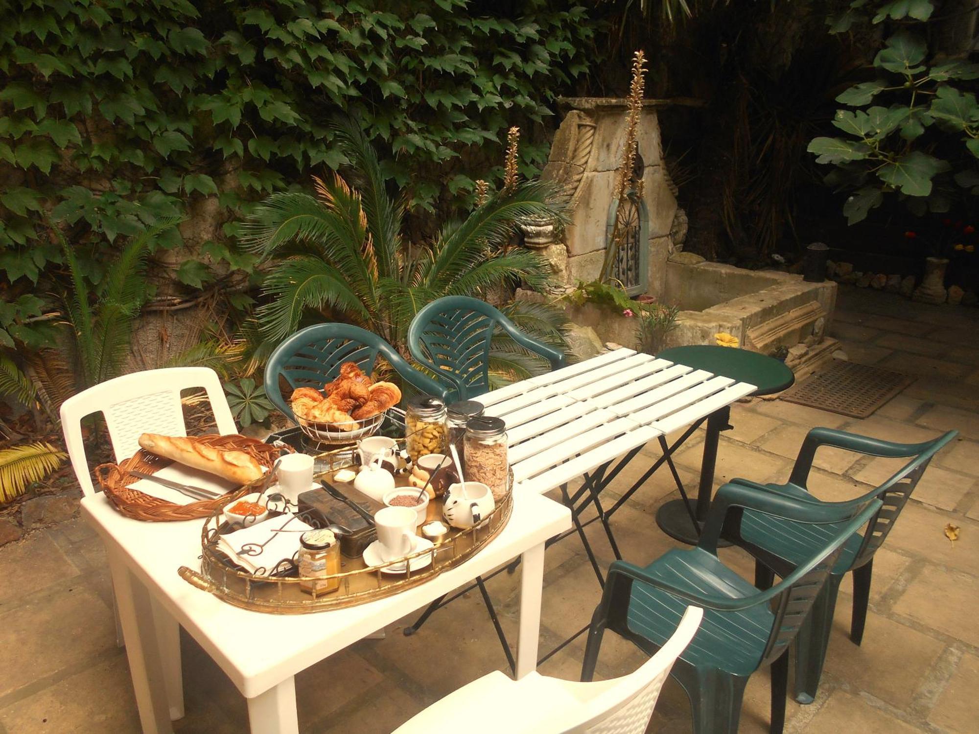 Canet  Logis De La Meschaussee, Dans Donjon Du Xie Siecle מראה חיצוני תמונה